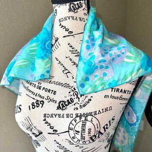 Vintage Blue Floral Pattern Soft Square Scarf